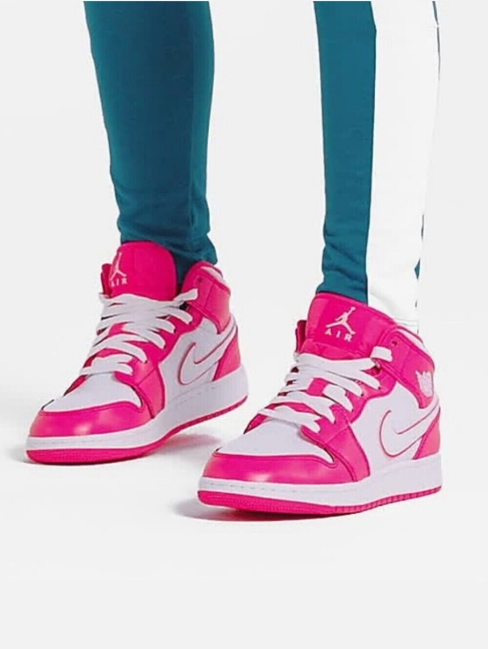 Nike Air Jordan 1 Mid GS Hyper Pink Size 6Y Women’s 7.5 - 8